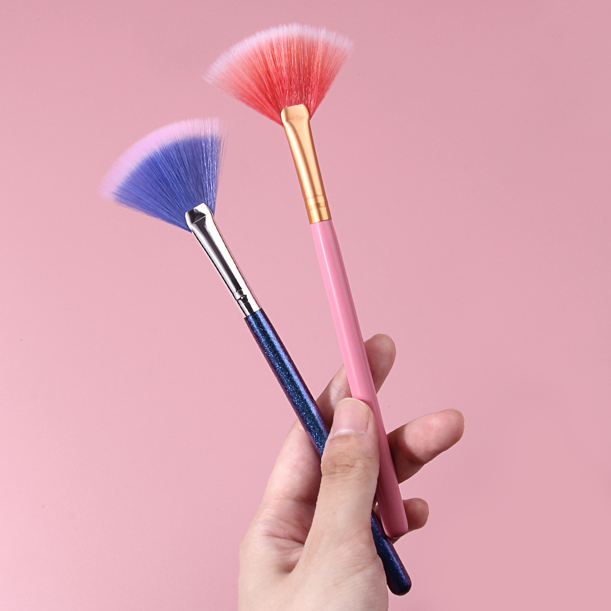 Beauty Queen Makeup - 1/2pcs Fan Shaped Highlight Brush Contour