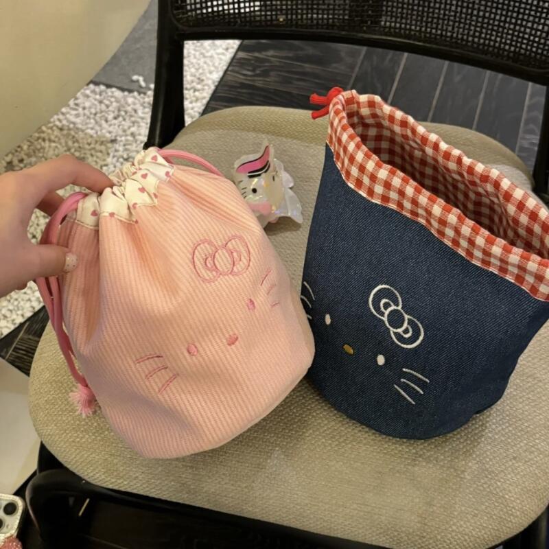 Sanrio Hello Kitty Portable Co - Beauty Makeup Bag 리뷰 및 가격