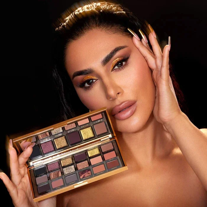 Hudabeauty 18 Colors Empowered - Huda Beauty Makeup Set 리뷰 및 가격